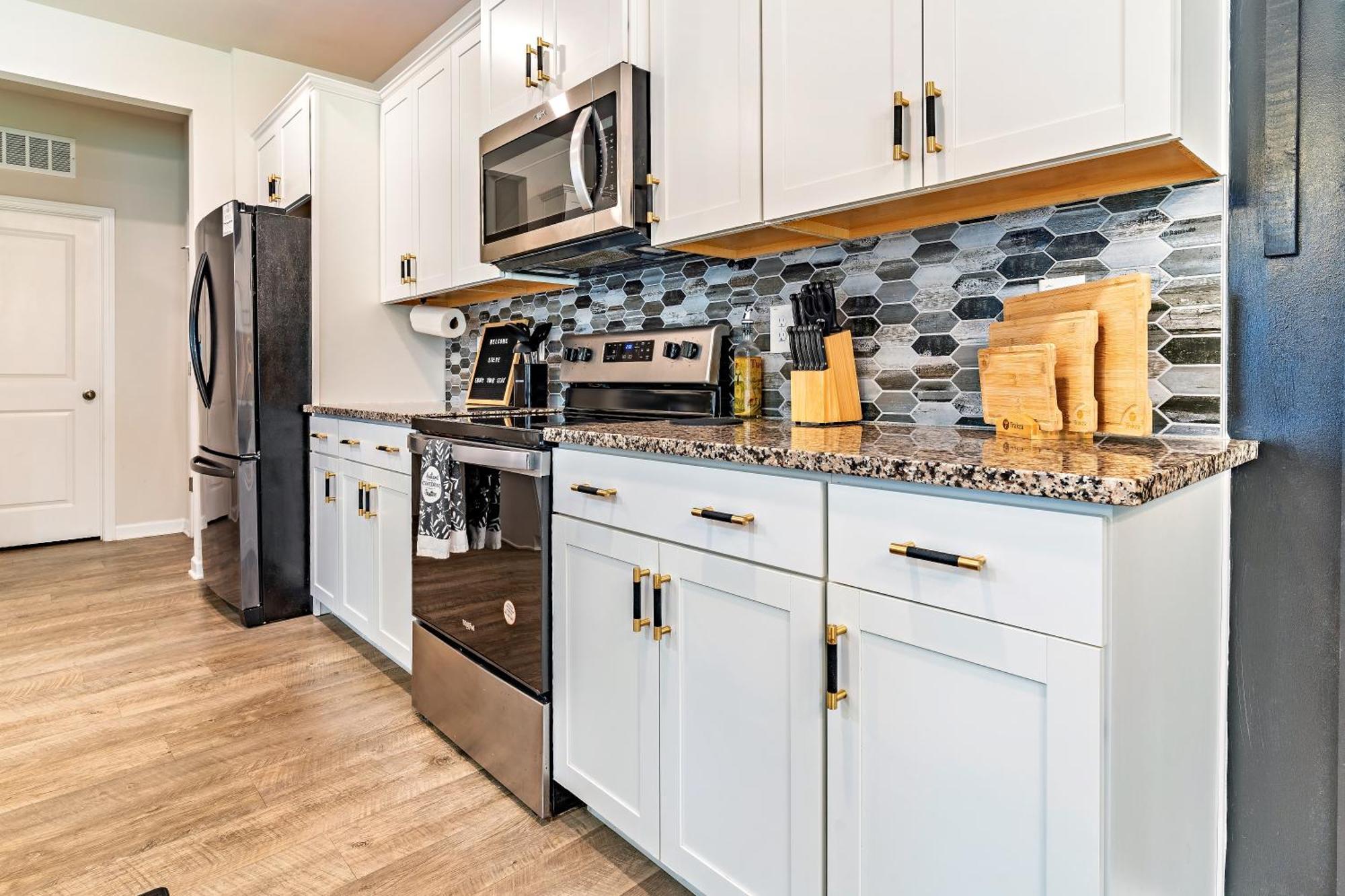 Raleigh Luxe Family Retreat- 15 Min To Downtown, Kids Gear, Fast Wifi For Wfh, Ev & Pet Friendlyヴィラ エクステリア 写真